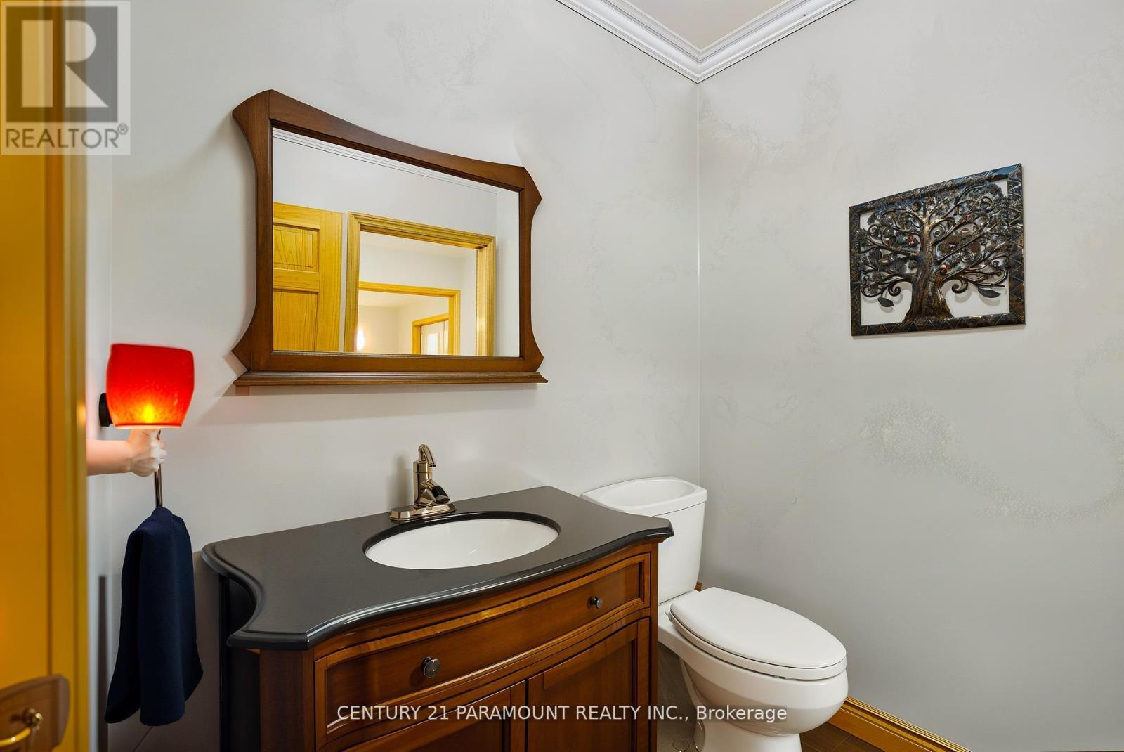 276 Jeffrey Road N, Ryerson, ON - Indoor Photo Showing Bathroom