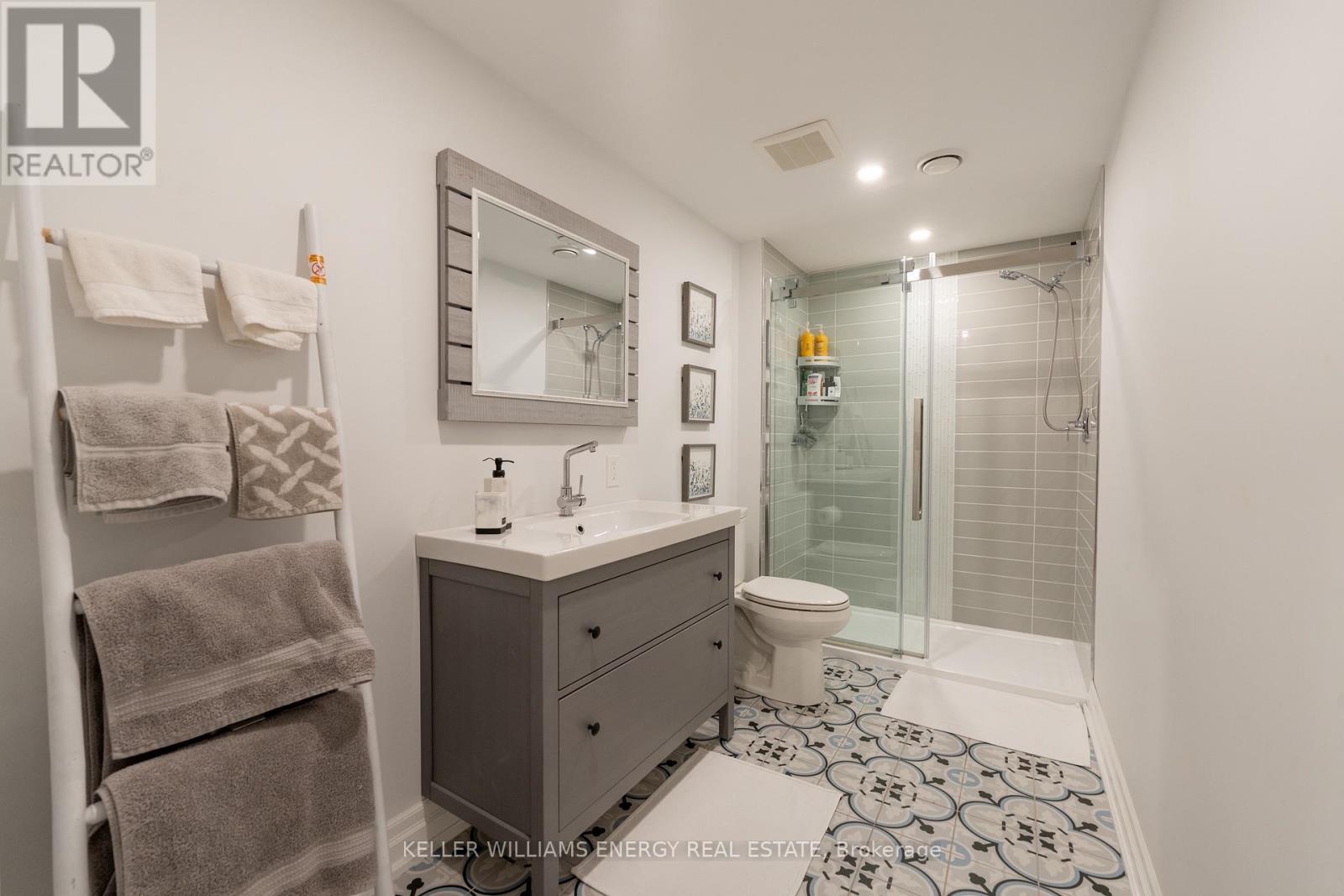 Lower - 36 Angela Crescent, Niagara-On-The-Lake (St. Davids), ON - Indoor Photo Showing Bathroom