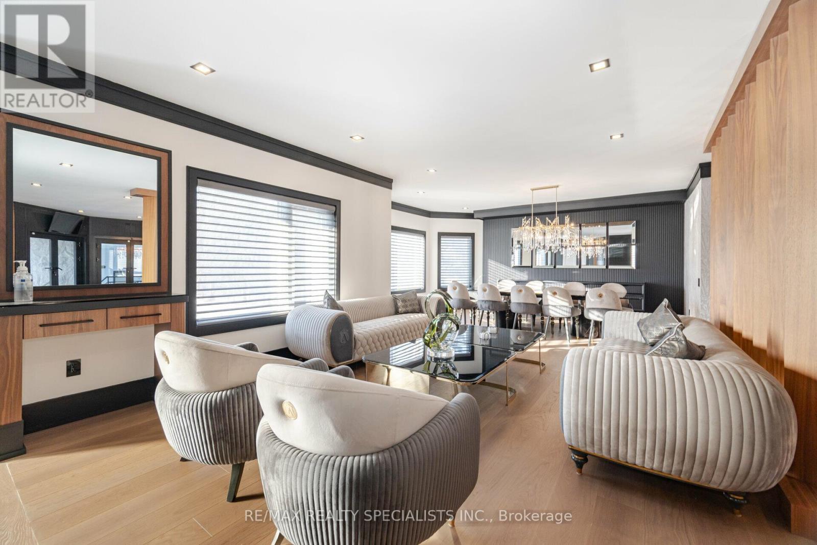 2991 Concession Rd 4 N, Adjala-Tosorontio, ON - Indoor Photo Showing Other Room