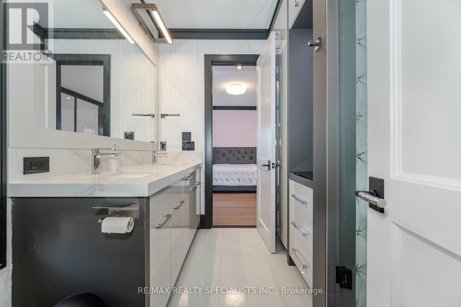 2991 Concession Rd 4 N, Adjala-Tosorontio, ON - Indoor Photo Showing Other Room