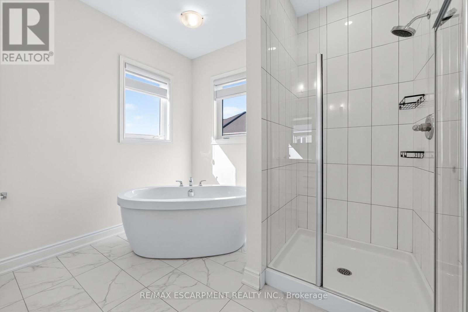 47 Bloomfield Crescent, Cambridge, ON - Indoor Photo Showing Bathroom
