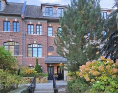 8 Agar Lane Vaughan, ON L4L 0C5