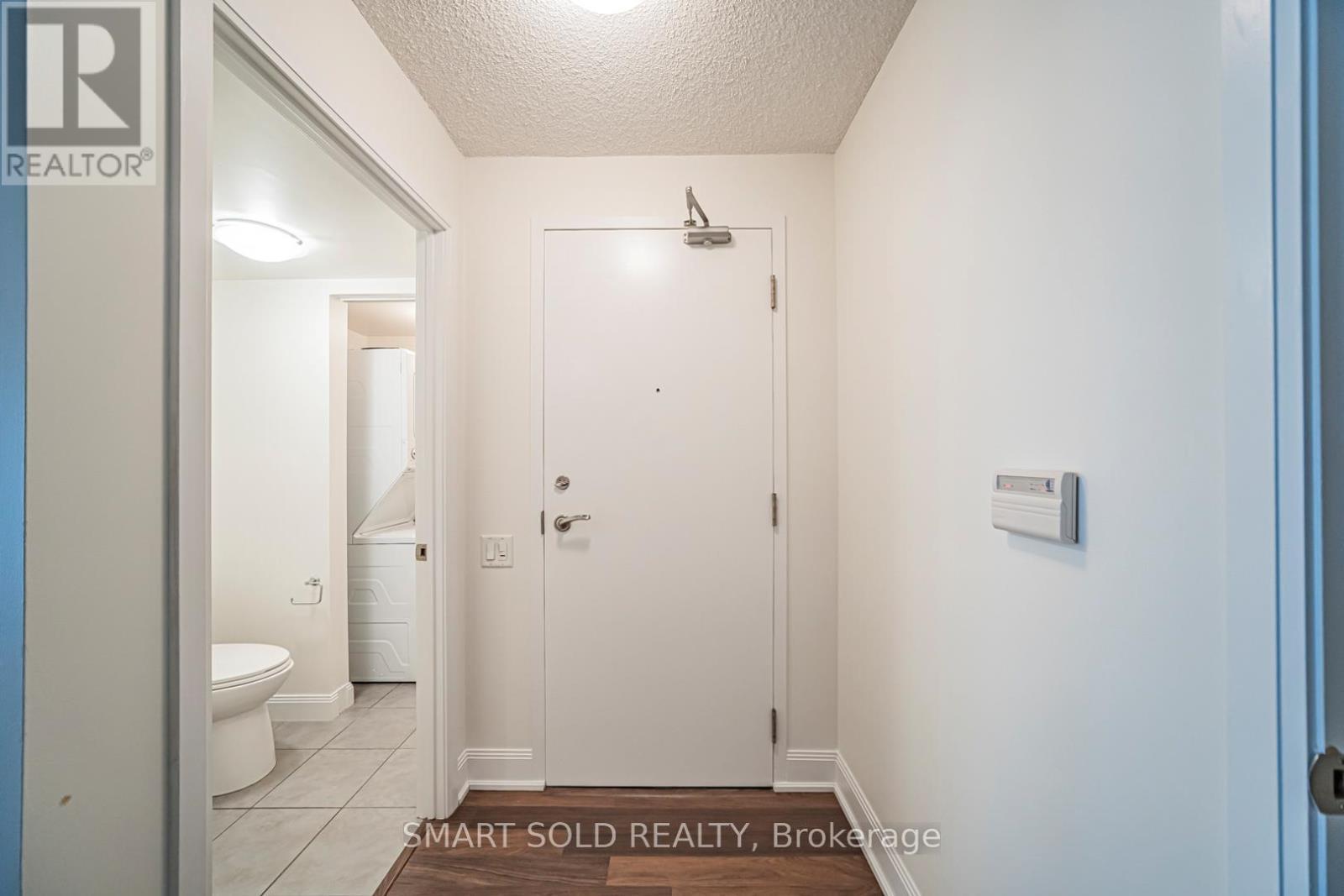 901 - 2191 Yonge Street, Toronto, ON - Indoor Photo Showing Bathroom