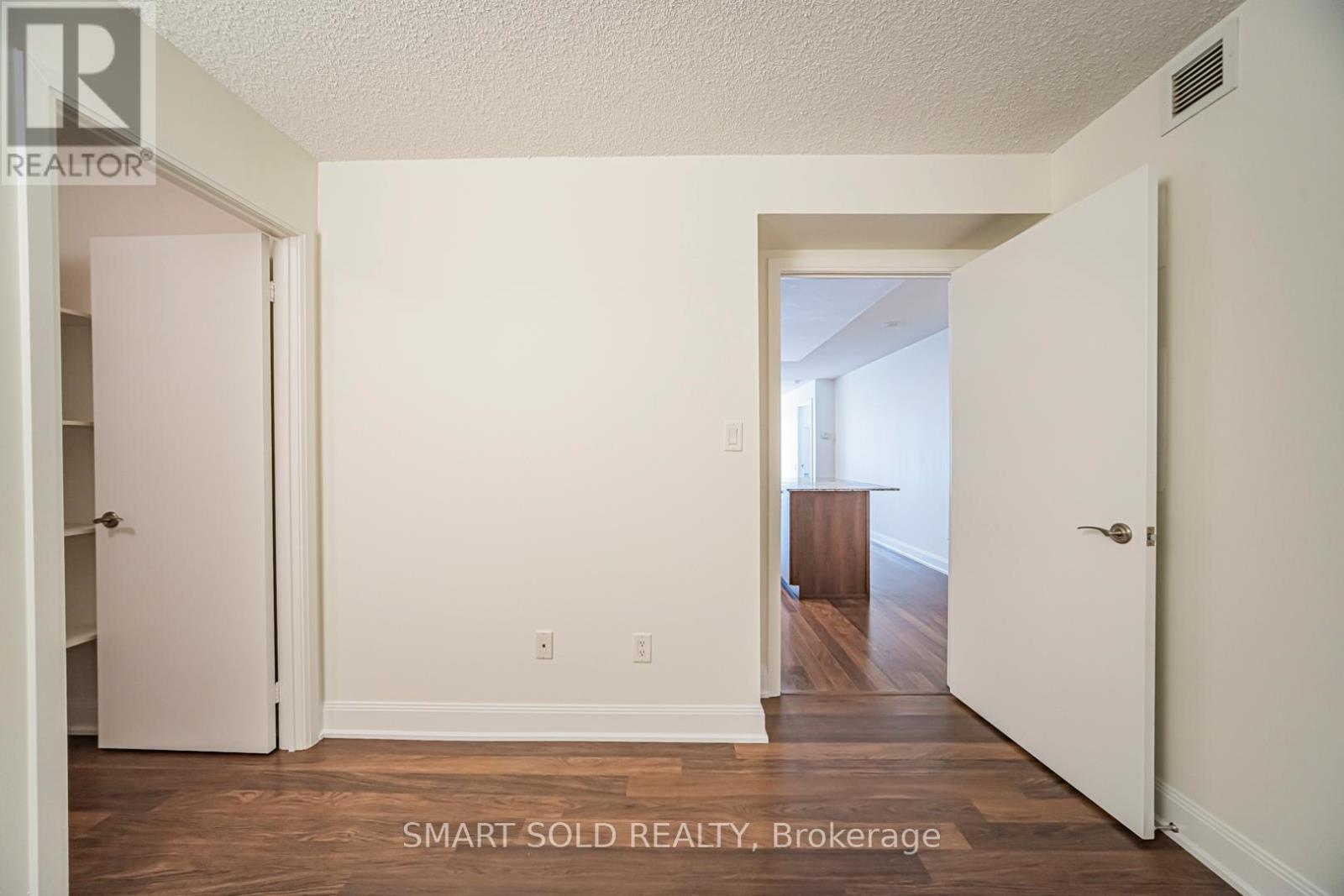 901 - 2191 Yonge Street, Toronto, ON - Indoor Photo Showing Other Room