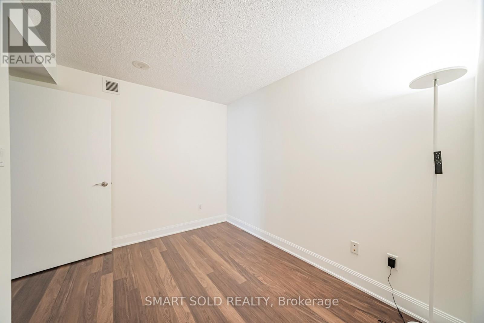 901 - 2191 Yonge Street, Toronto, ON - Indoor Photo Showing Other Room