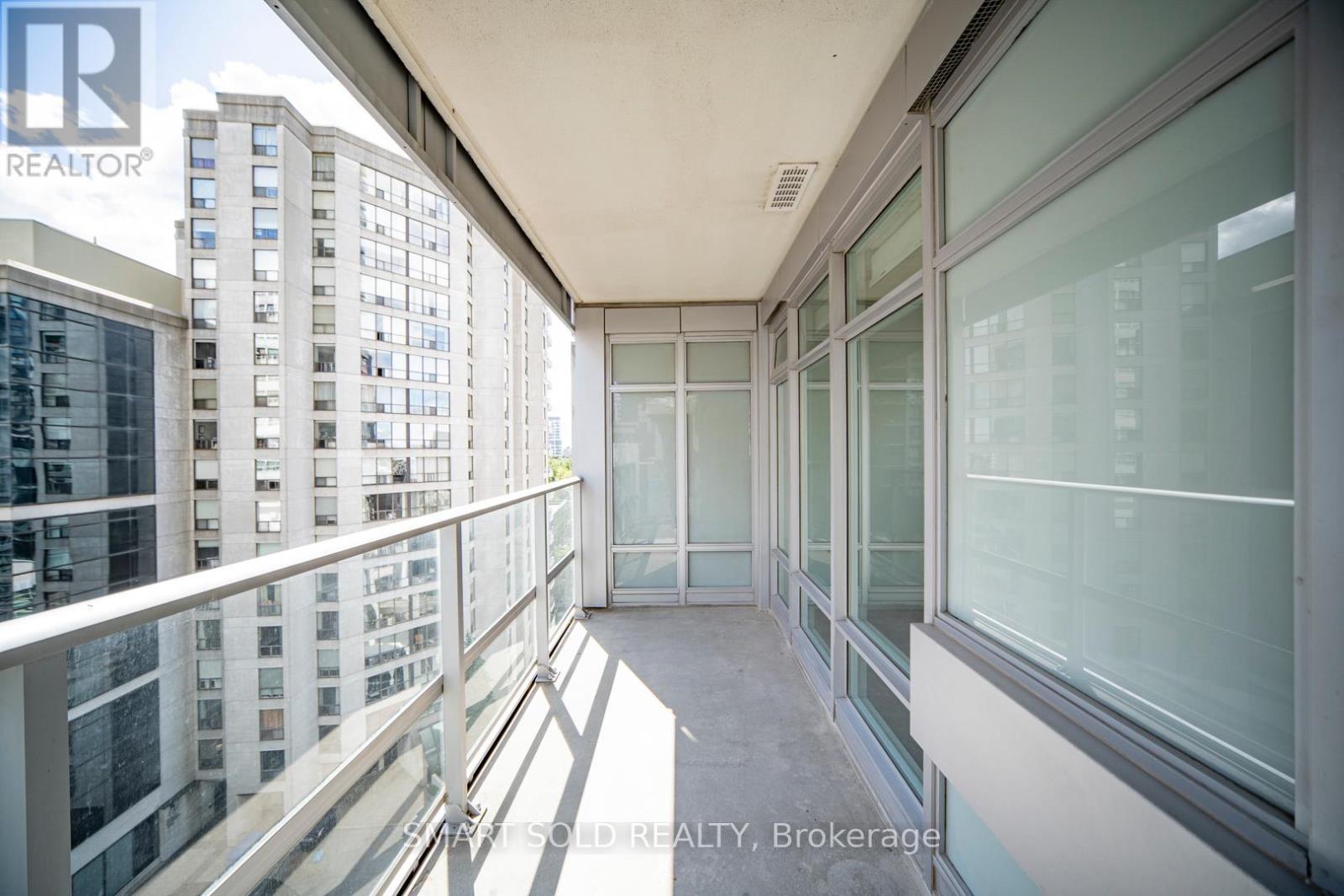 901 - 2191 Yonge Street, Toronto, ON - Outdoor With Balcony With Exterior