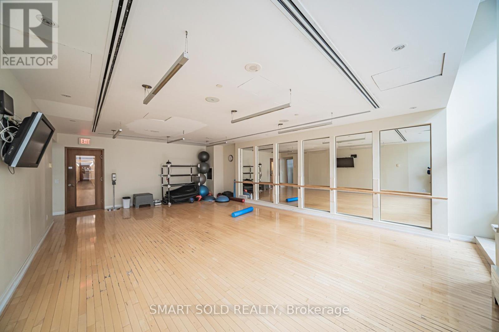 901 - 2191 Yonge Street, Toronto, ON - Indoor Photo Showing Other Room