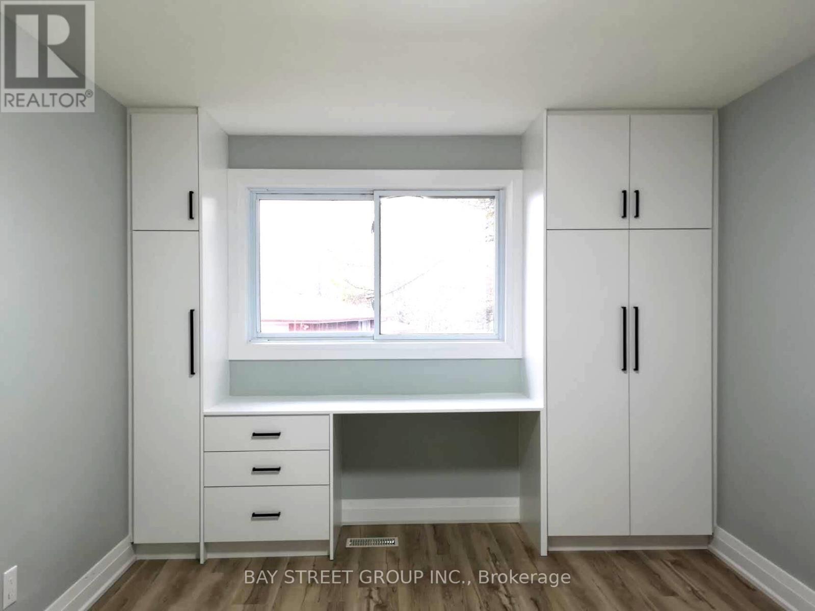 Main - 58 Erinlea Crescent, Toronto, ON - Indoor Photo Showing Other Room