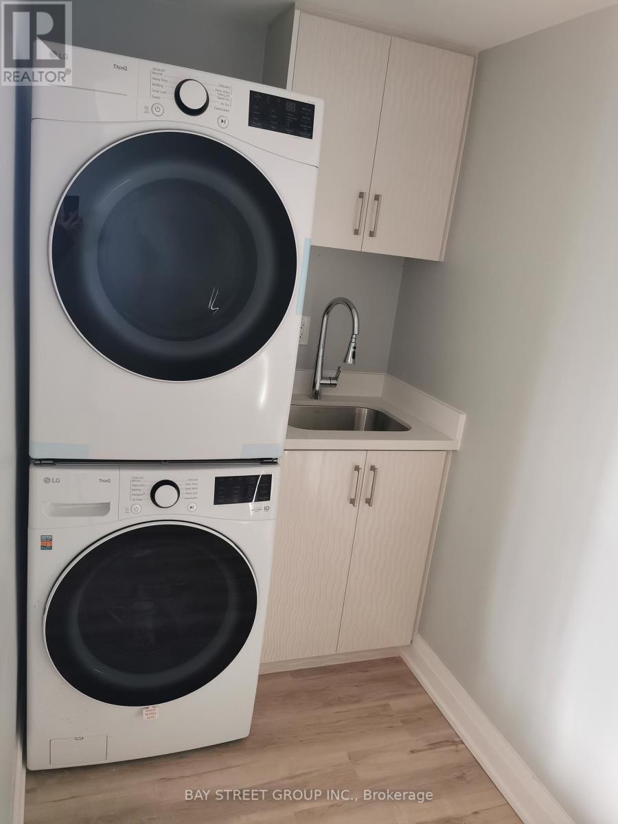 Main - 58 Erinlea Crescent, Toronto, ON - Indoor Photo Showing Laundry Room