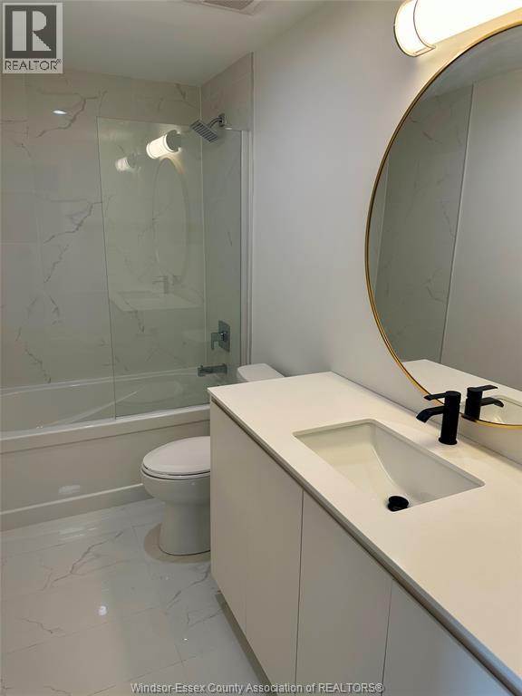 3320 Stella Crescent Unit# 212, Windsor, ON - Indoor Photo Showing Bathroom