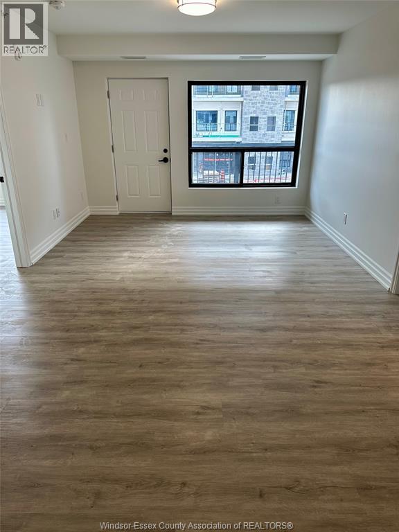 3320 Stella Crescent Unit# 212, Windsor, ON - Indoor Photo Showing Other Room