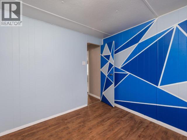 50-833 Range Road, Whitehorse, YT - Indoor Photo Showing Other Room