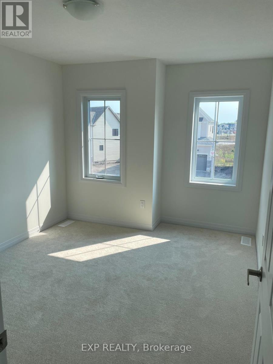 148 Port Crescent, Welland, ON - Indoor Photo Showing Other Room