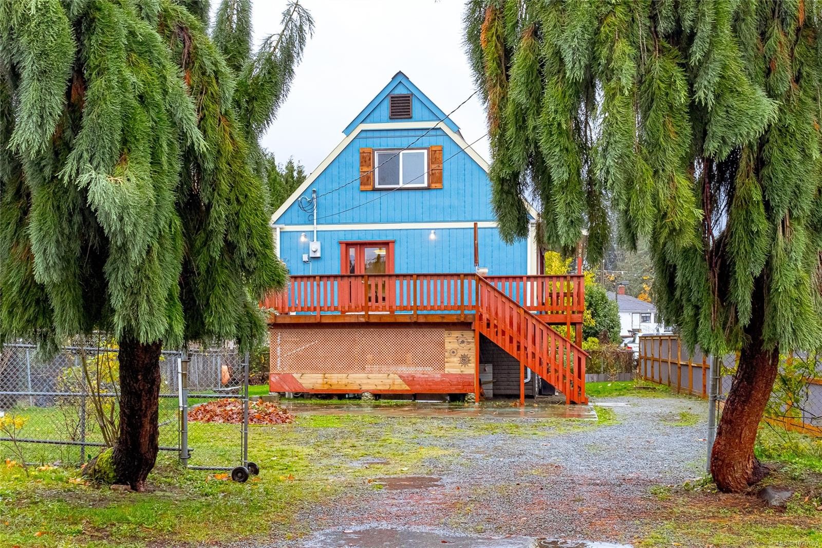 84 Lakeview Ave, Lake Cowichan, BC