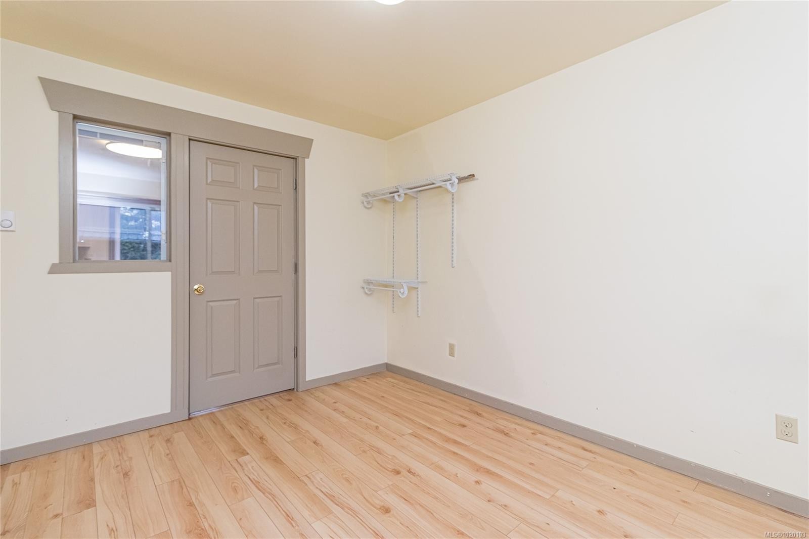 84 Lakeview Ave, Lake Cowichan, BC