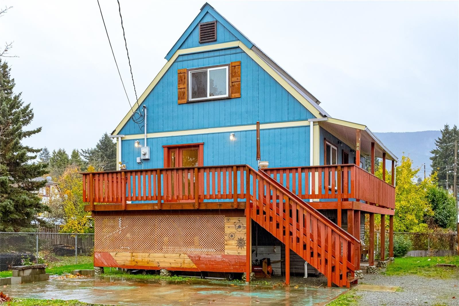 84 Lakeview Ave, Lake Cowichan, BC