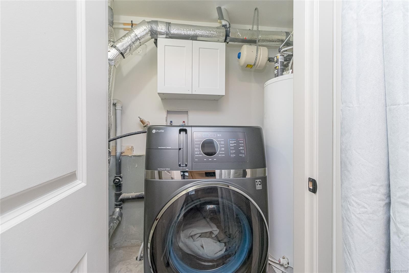 84 Lakeview Ave, Lake Cowichan, BC