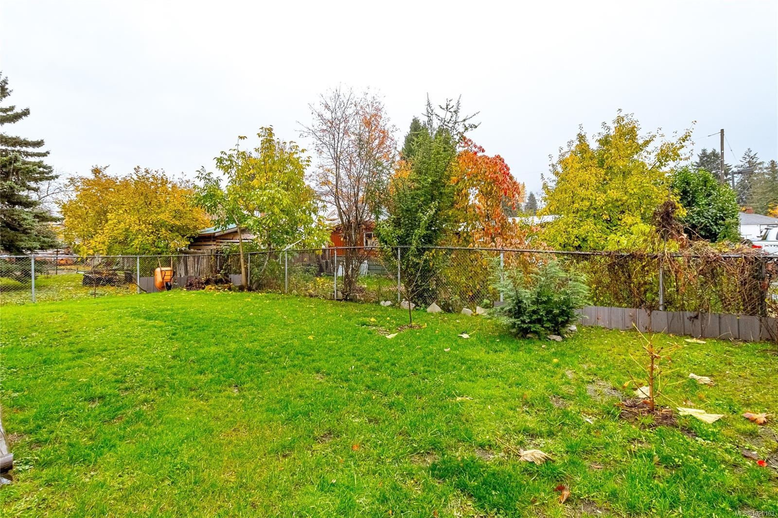 84 Lakeview Ave, Lake Cowichan, BC