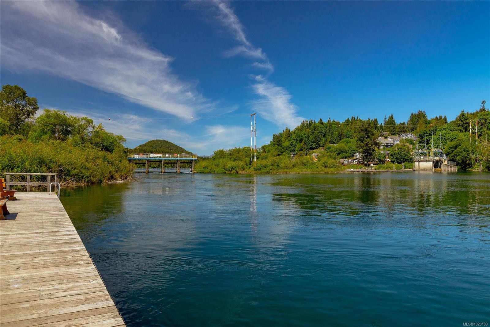 84 Lakeview Ave, Lake Cowichan, BC