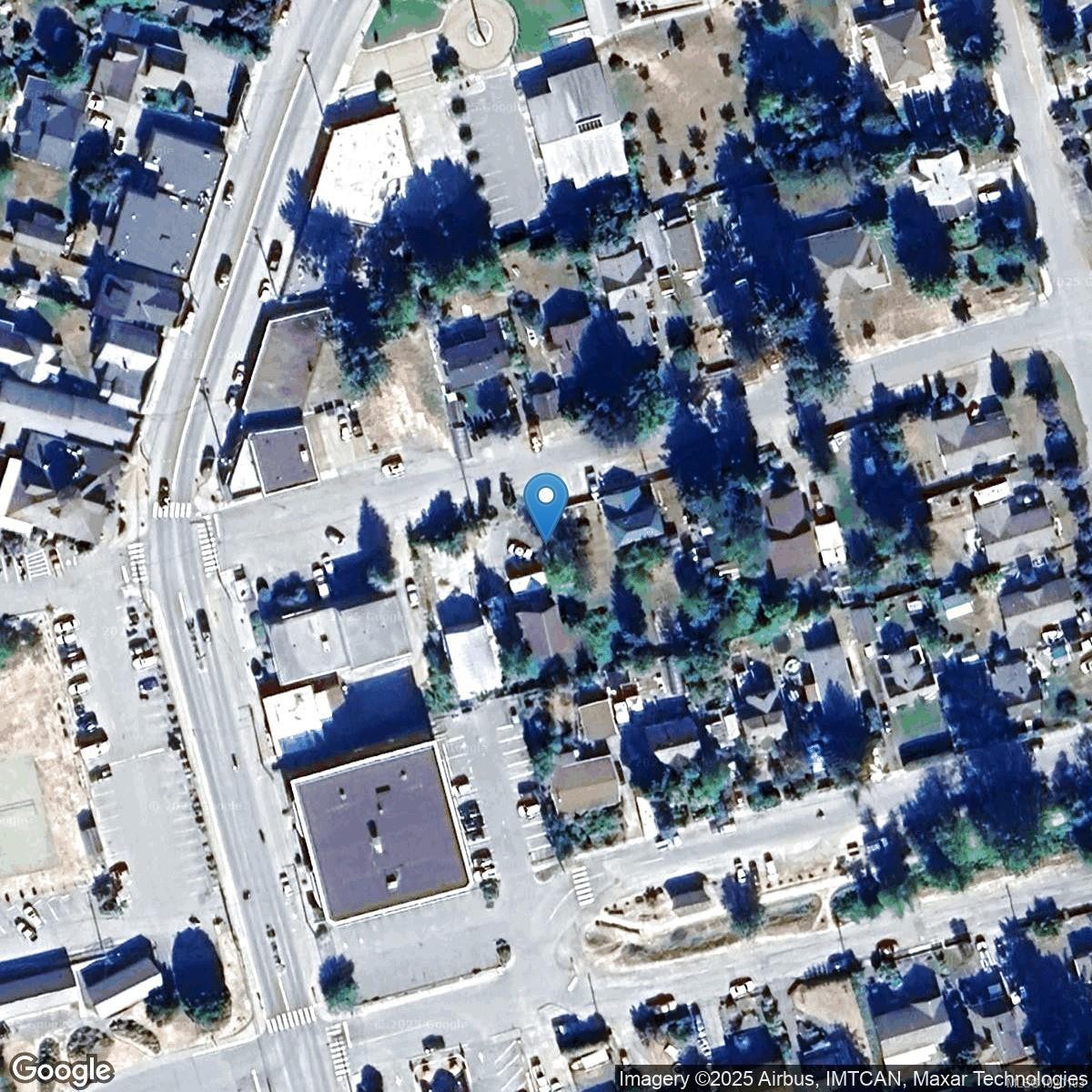 84 Lakeview Ave, Lake Cowichan, BC