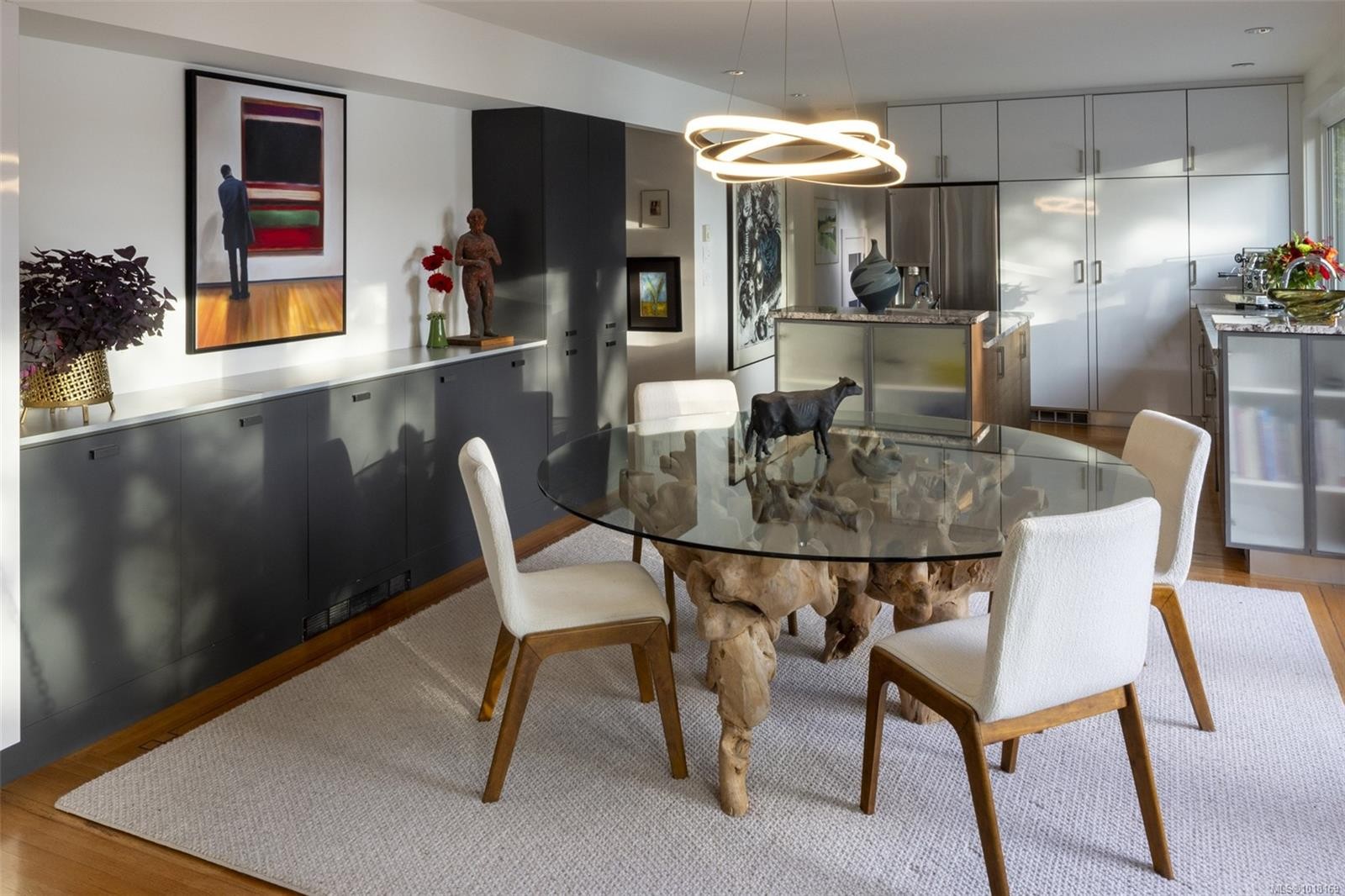 41 Tovey Cres, View Royal, BC