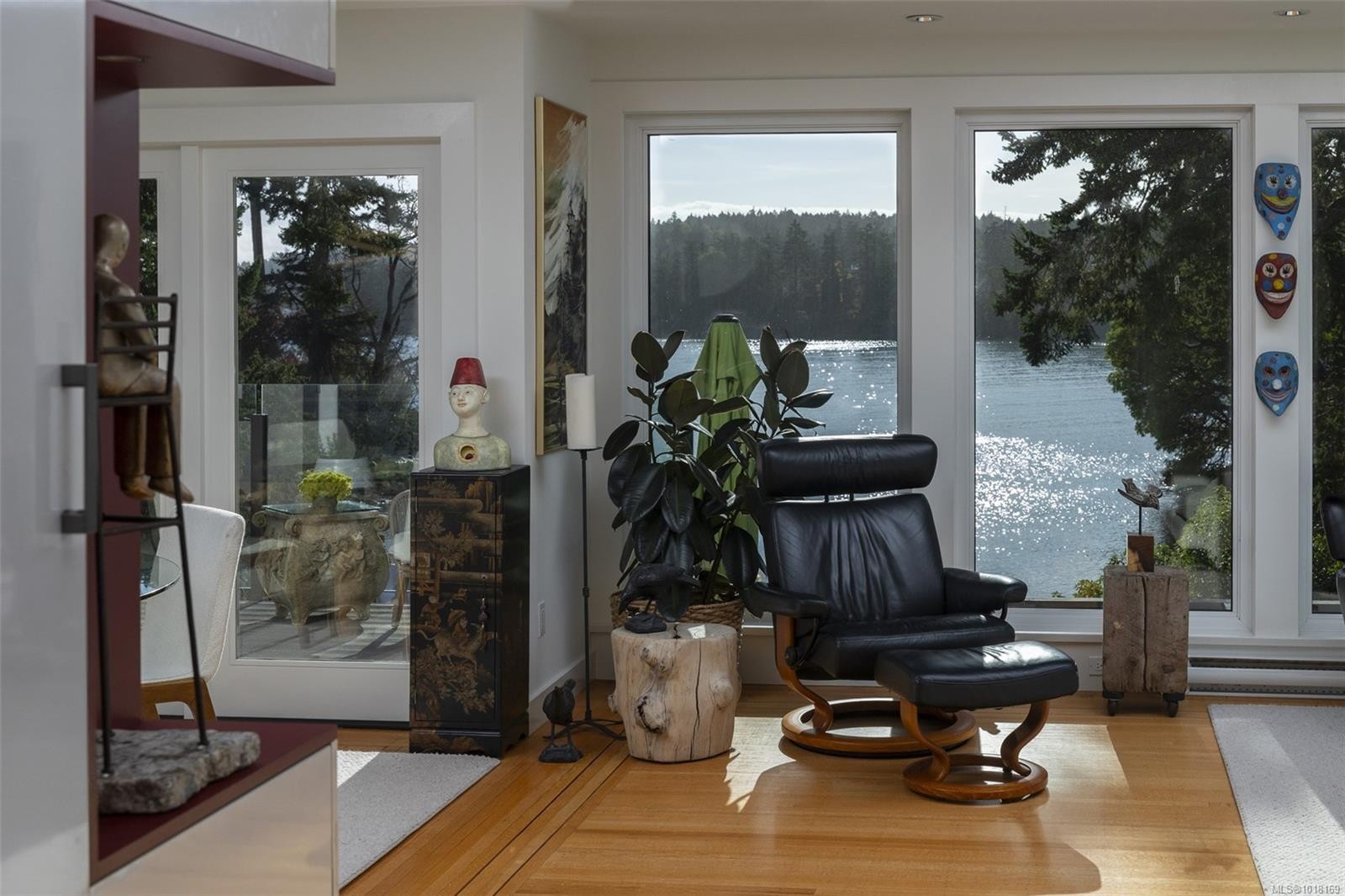 41 Tovey Cres, View Royal, BC