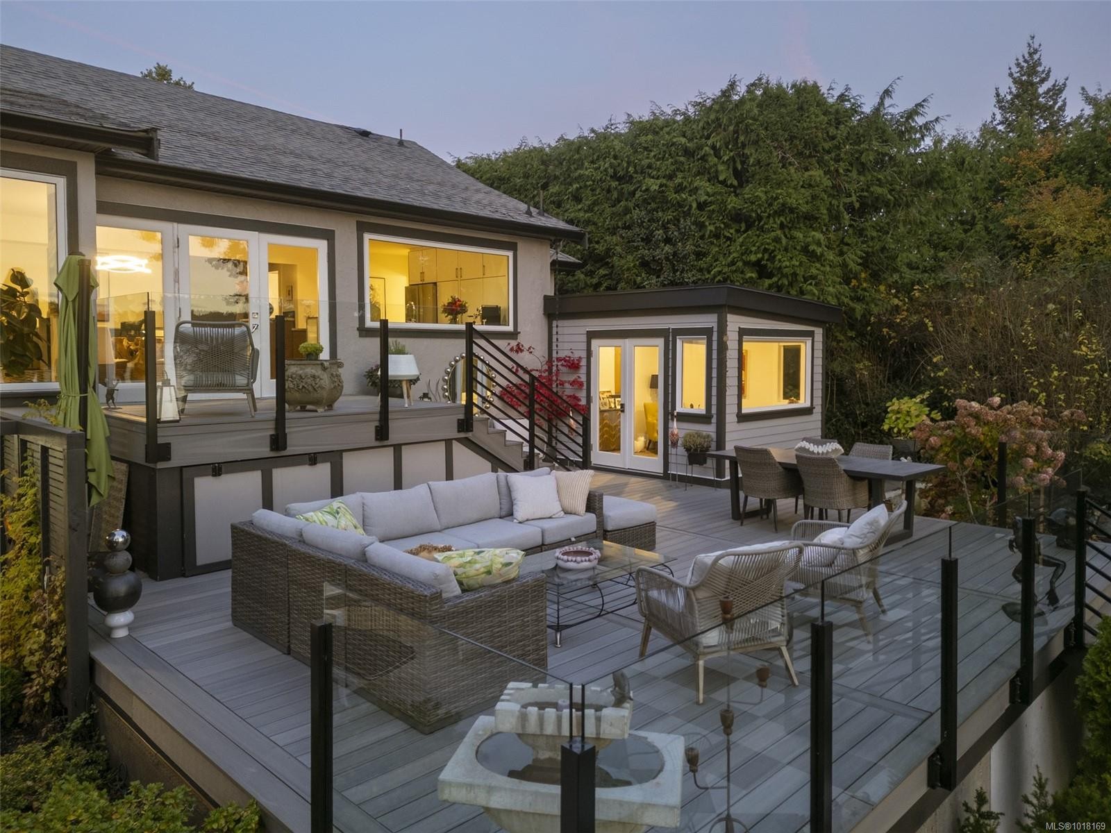 41 Tovey Cres, View Royal, BC