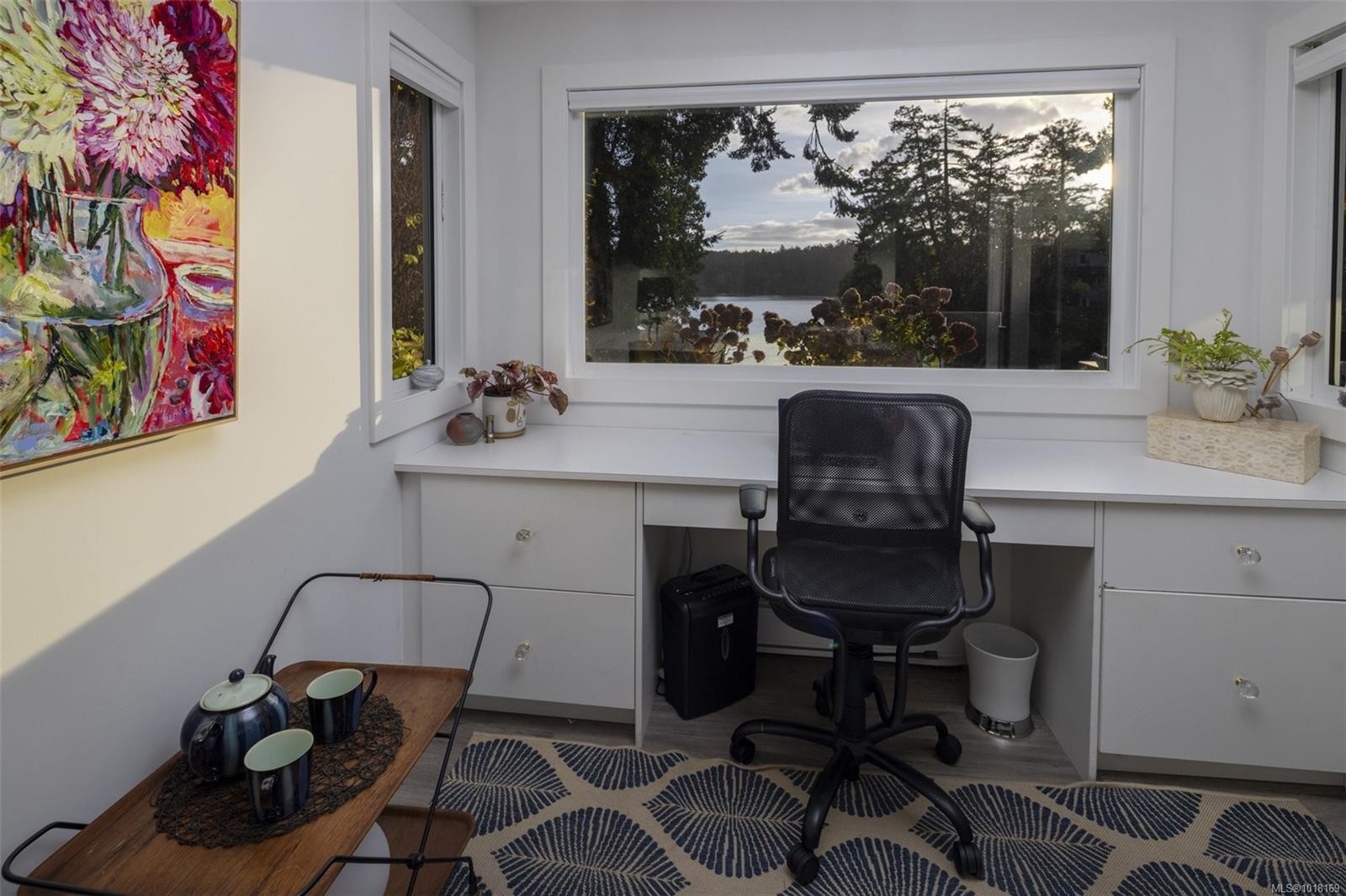 41 Tovey Cres, View Royal, BC