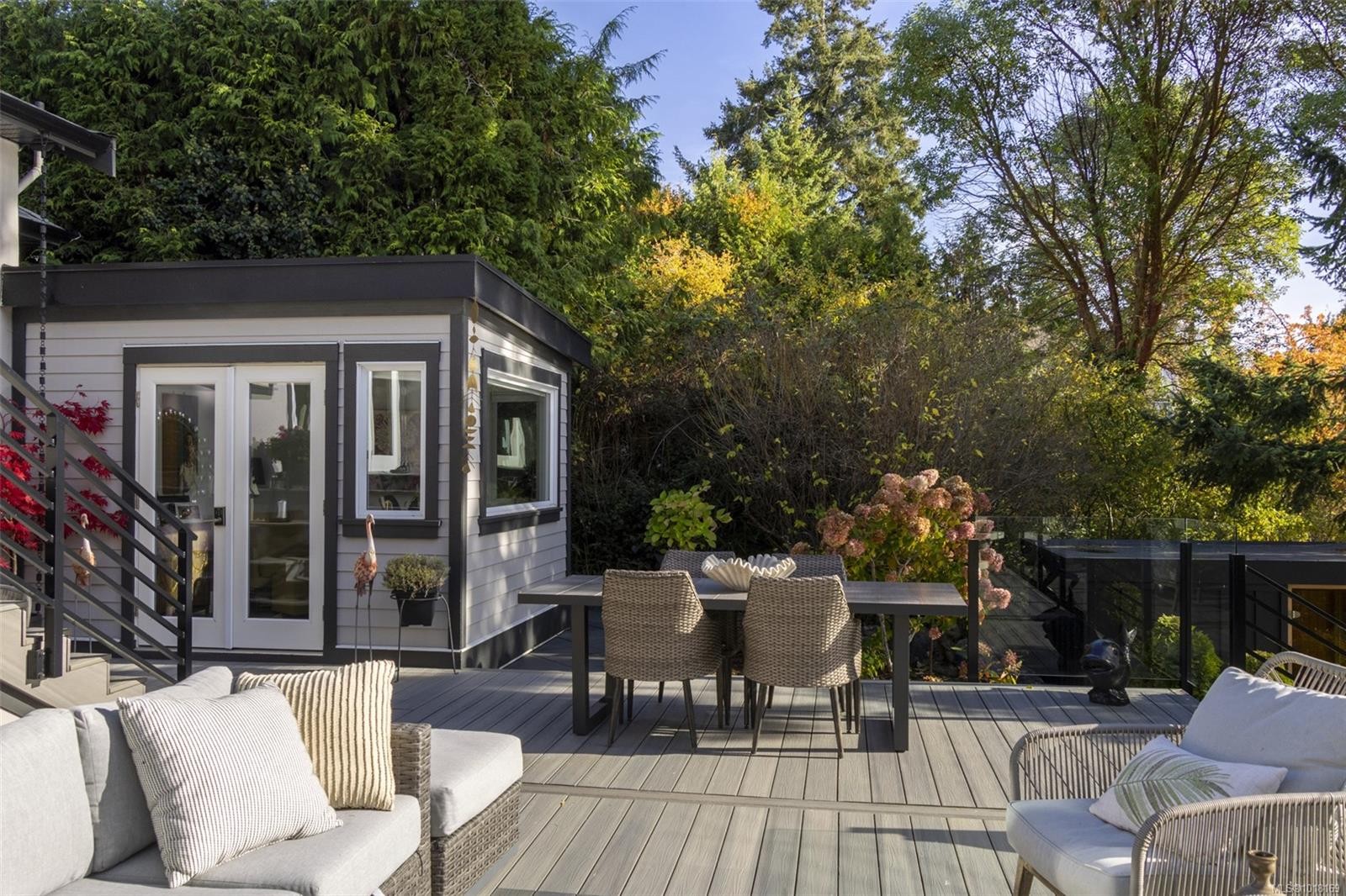 41 Tovey Cres, View Royal, BC