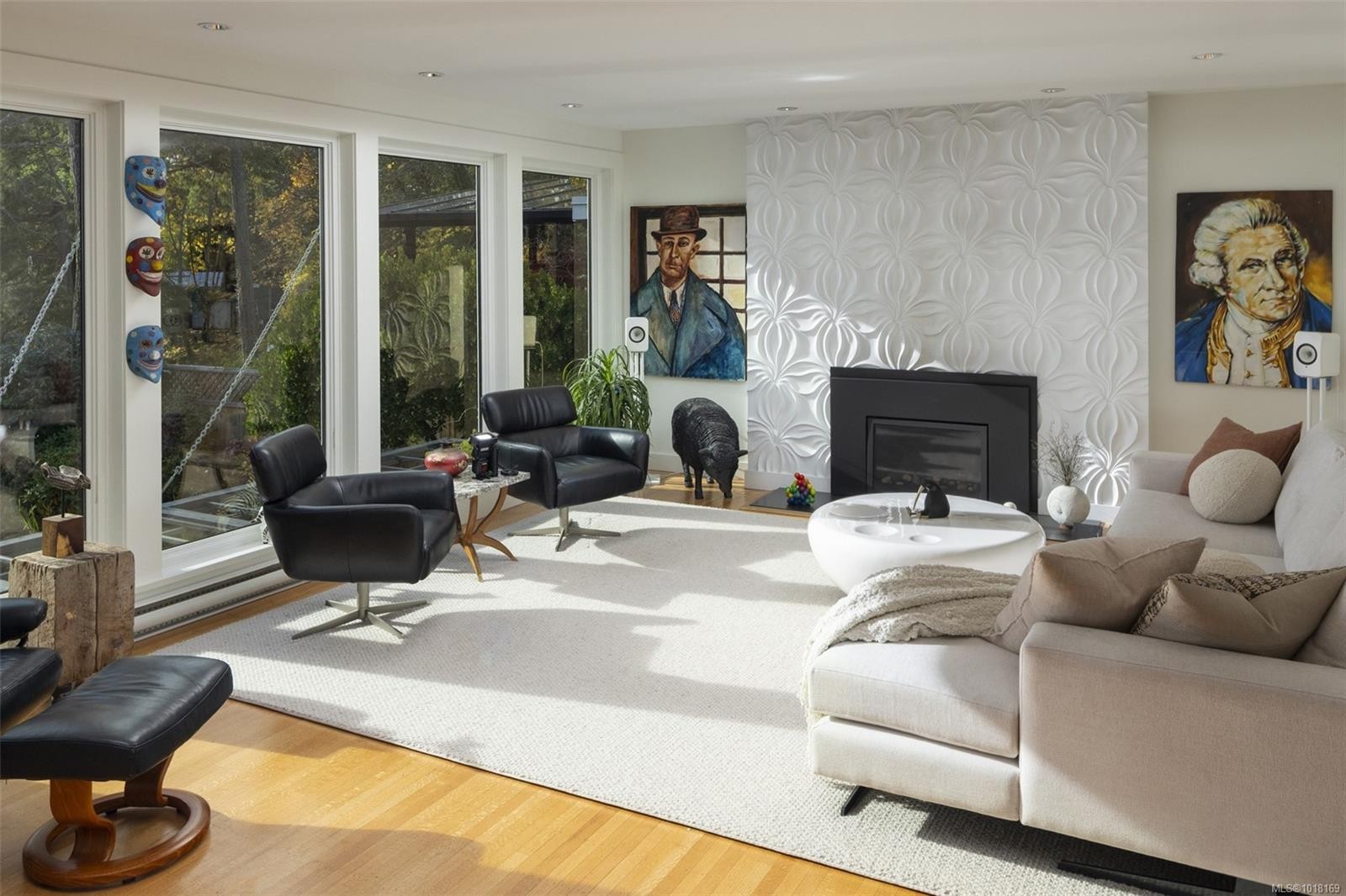 41 Tovey Cres, View Royal, BC