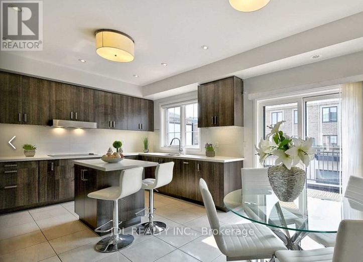 Gf - 4 Mildred Temple Way S, Markham, ON - Indoor Photo Showing Other Room