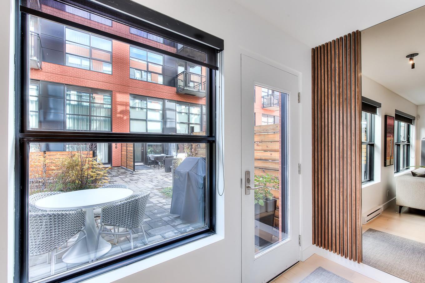 Hall d'entrée/Vestibule - A104-2615 Rue Augustin-Cantin, Montréal (Le Sud-Ouest), QC - Indoor Photo Showing Other Room