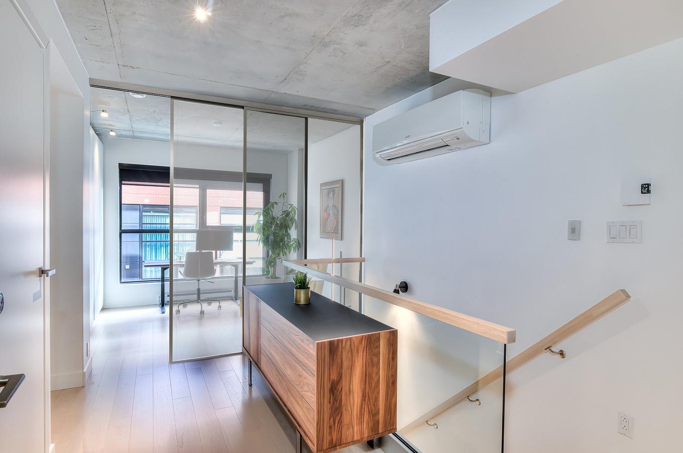 Chambre à coucher - A104-2615 Rue Augustin-Cantin, Montréal (Le Sud-Ouest), QC - Indoor Photo Showing Other Room