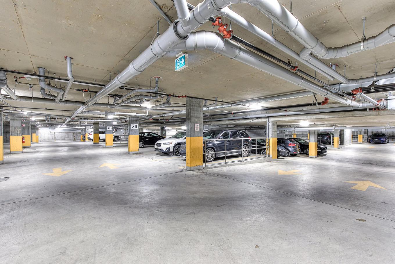 Garage - A104-2615 Rue Augustin-Cantin, Montréal (Le Sud-Ouest), QC - Indoor Photo Showing Garage