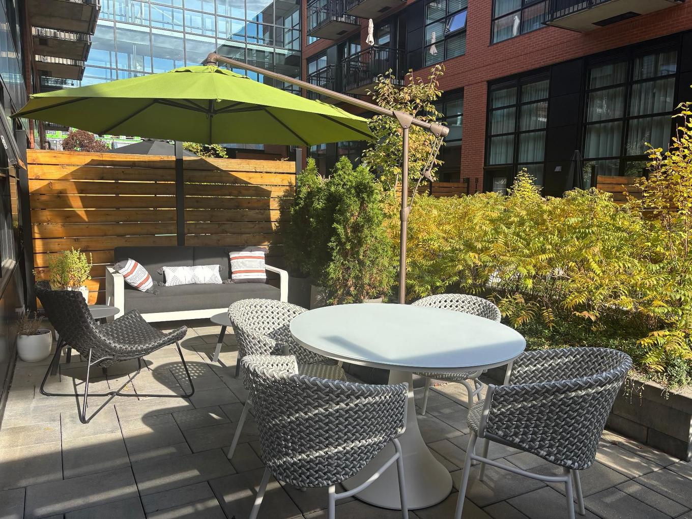 Coin-repas - A104-2615 Rue Augustin-Cantin, Montréal (Le Sud-Ouest), QC - Outdoor With Deck Patio Veranda With Exterior