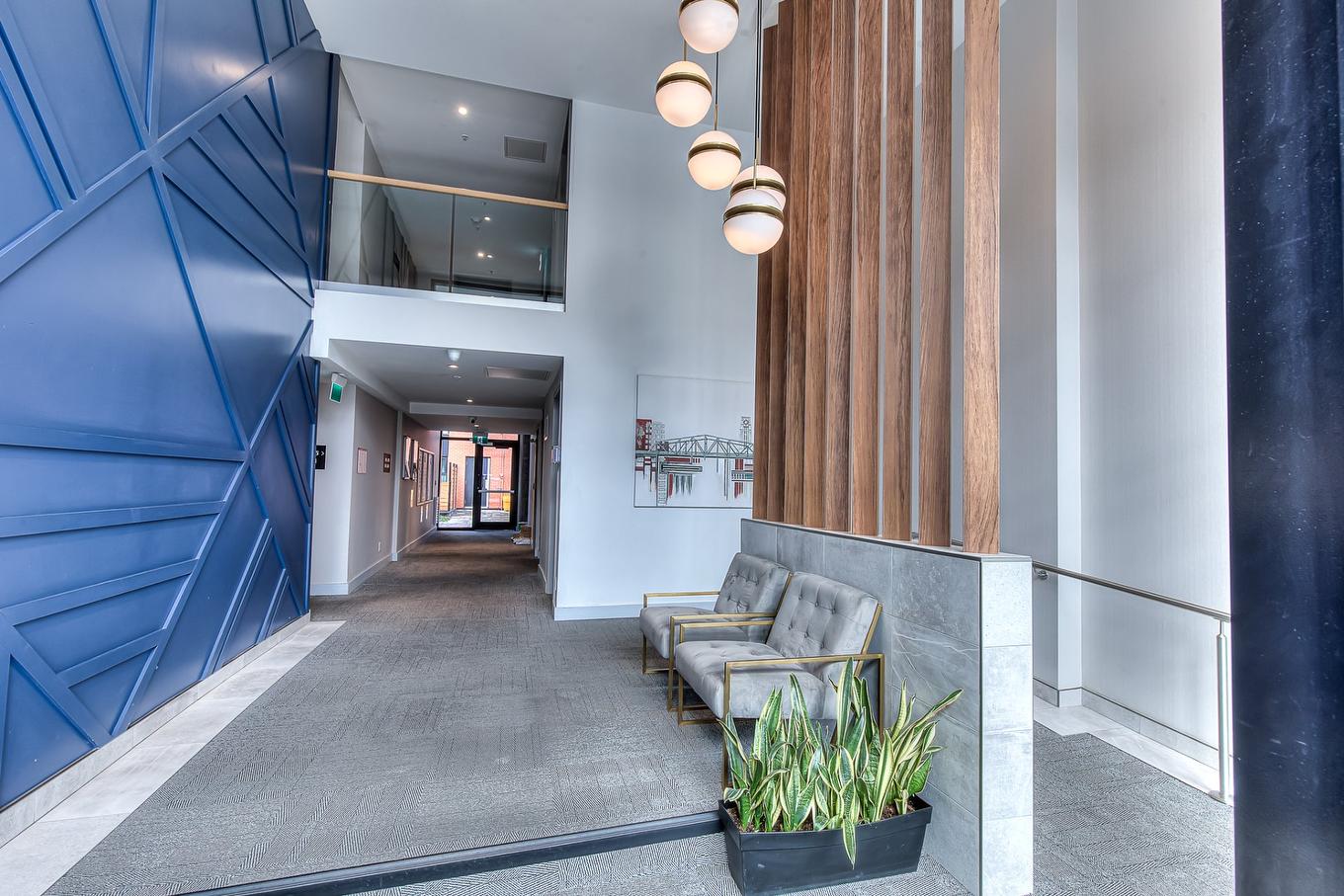 Hall d'entrée/Vestibule - A104-2615 Rue Augustin-Cantin, Montréal (Le Sud-Ouest), QC - With Exterior