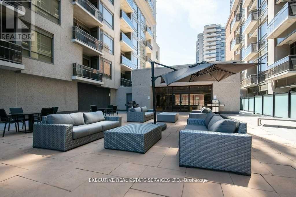 807 - 150 Main Street, Hamilton, ON - Outdoor With Exterior