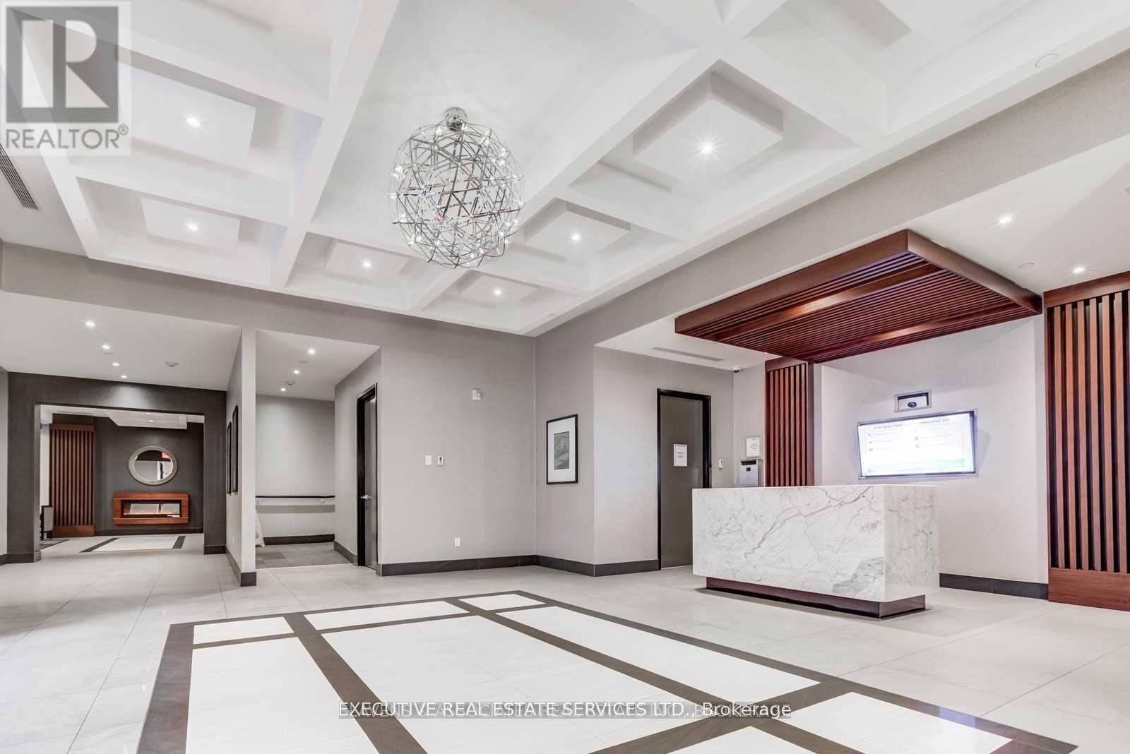 807 - 150 Main Street, Hamilton, ON - Indoor Photo Showing Other Room