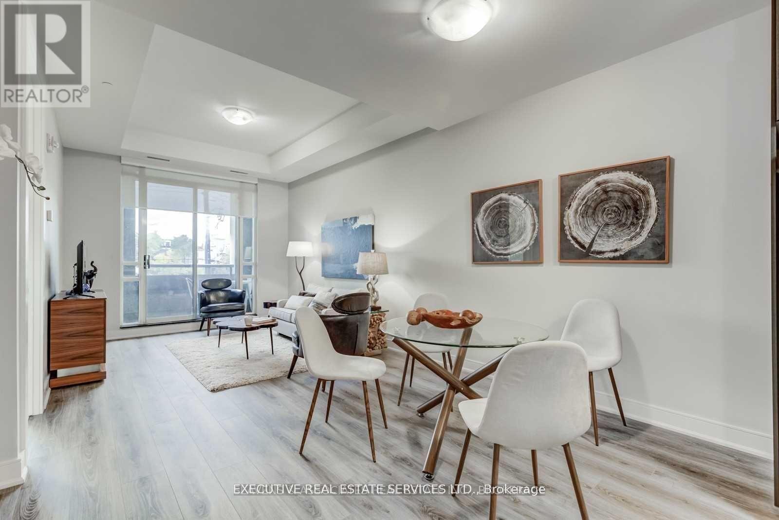 807 - 150 Main Street, Hamilton, ON - Indoor Photo Showing Dining Room