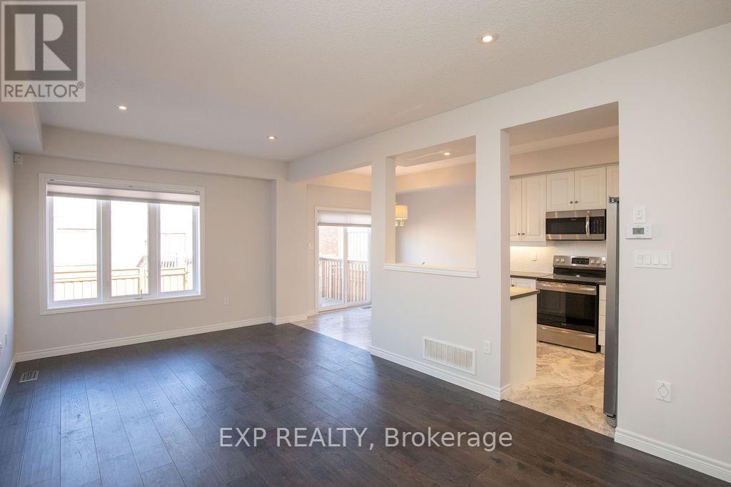 33 Dunrobin Lane, Grimsby, ON - Indoor