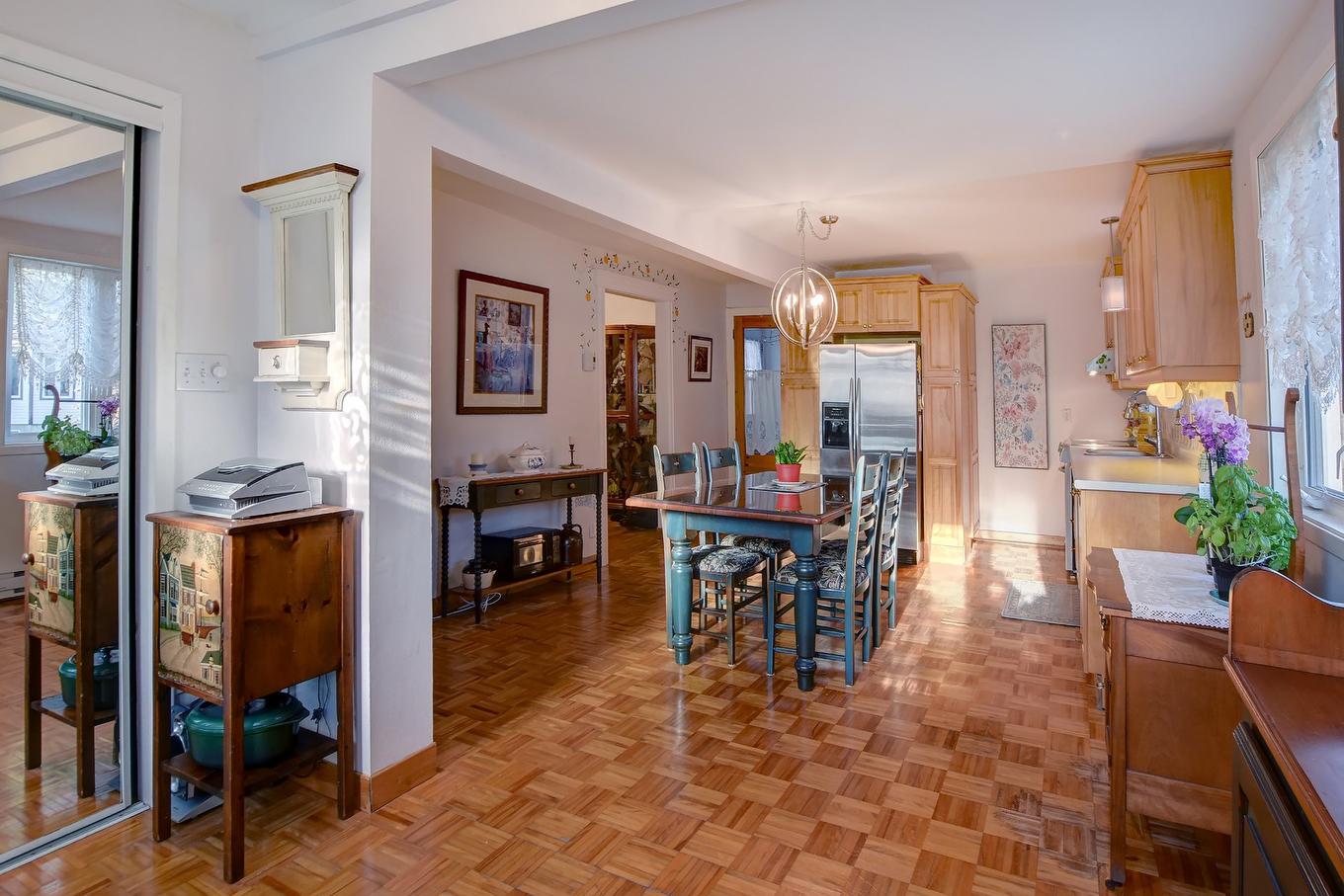 Vue d'ensemble - 1625 Rue Du Plateau-Simard, Sainte-Julienne, QC - Indoor Photo Showing Dining Room