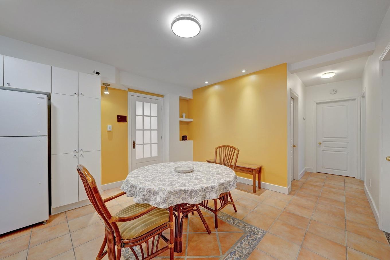 Salle à manger - 1A-320 Boul. Laird, Mont-Royal, QC - Indoor Photo Showing Dining Room