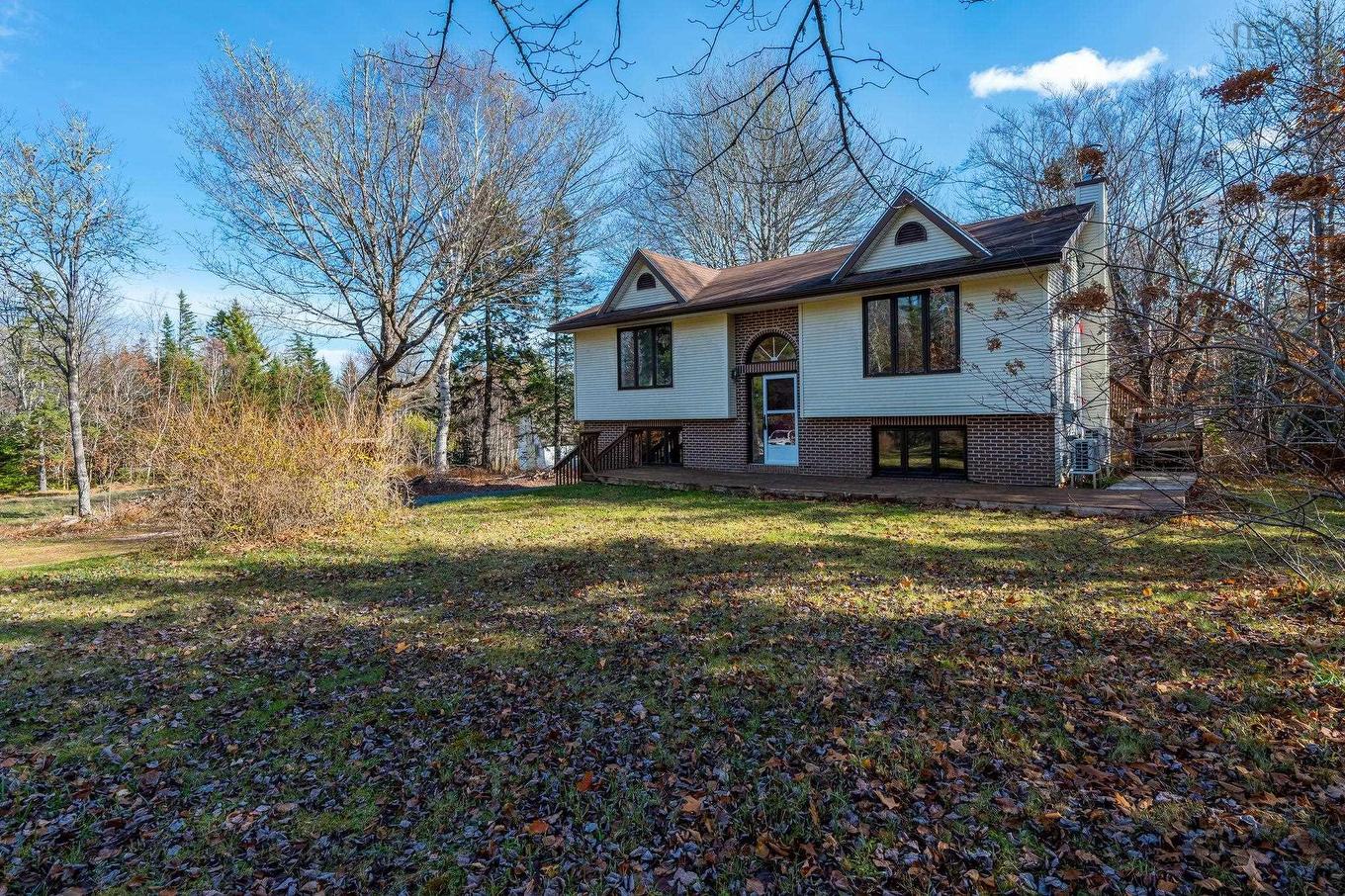 83 Samuel Oickle Road, West Clifford, NS