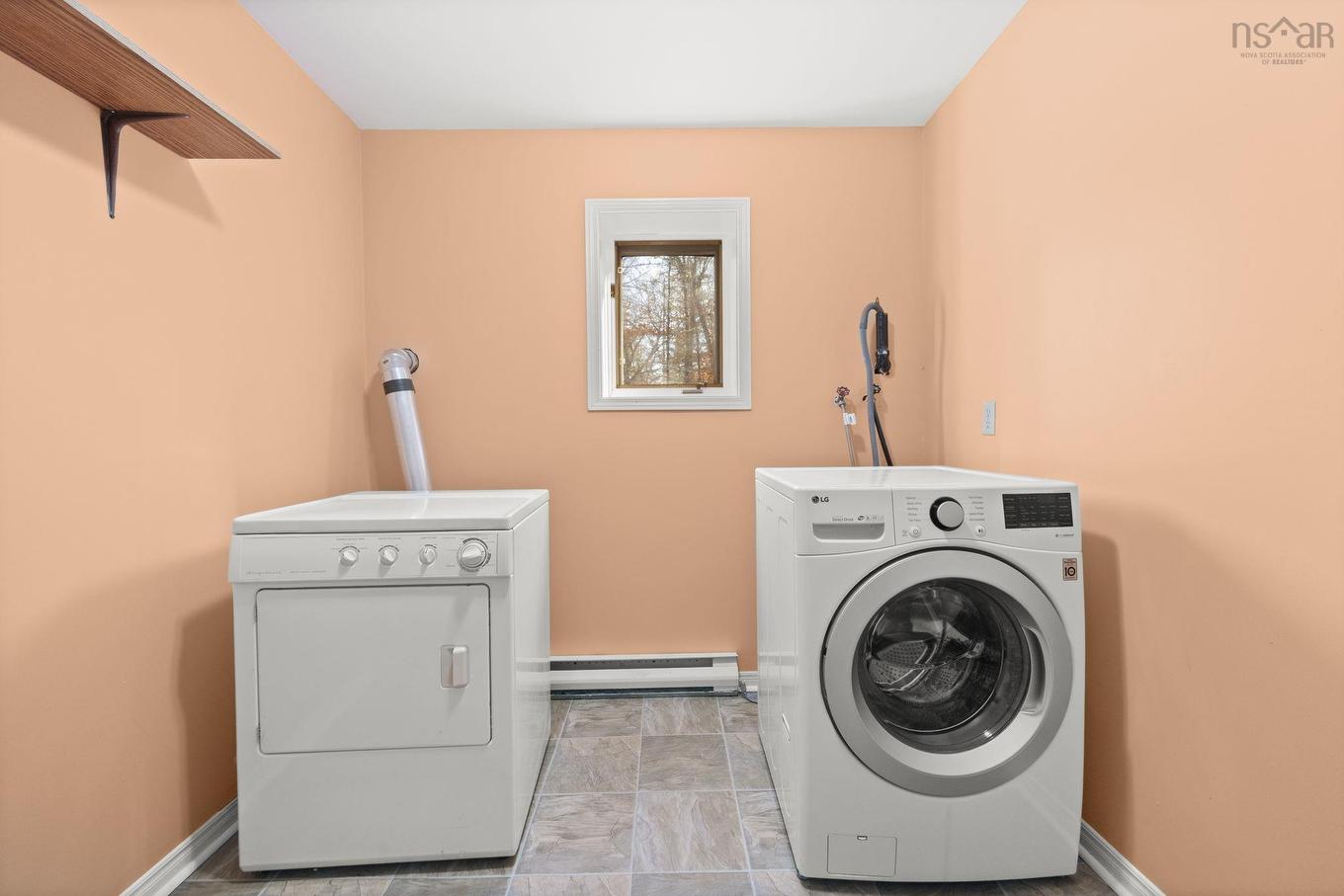 83 Samuel Oickle Road, West Clifford, NS