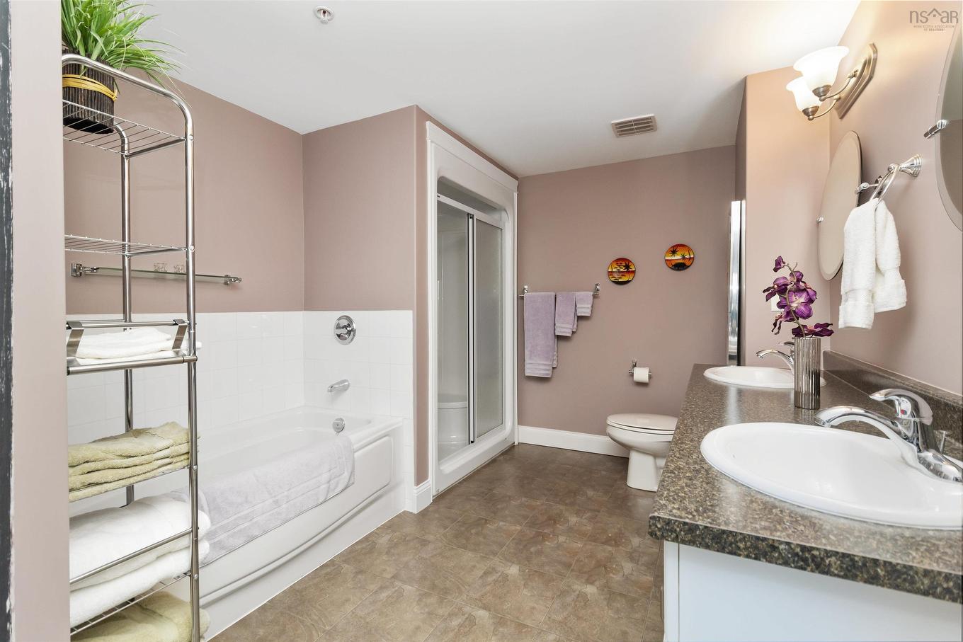 812 60 Walter Havill Drive, Halifax, NS