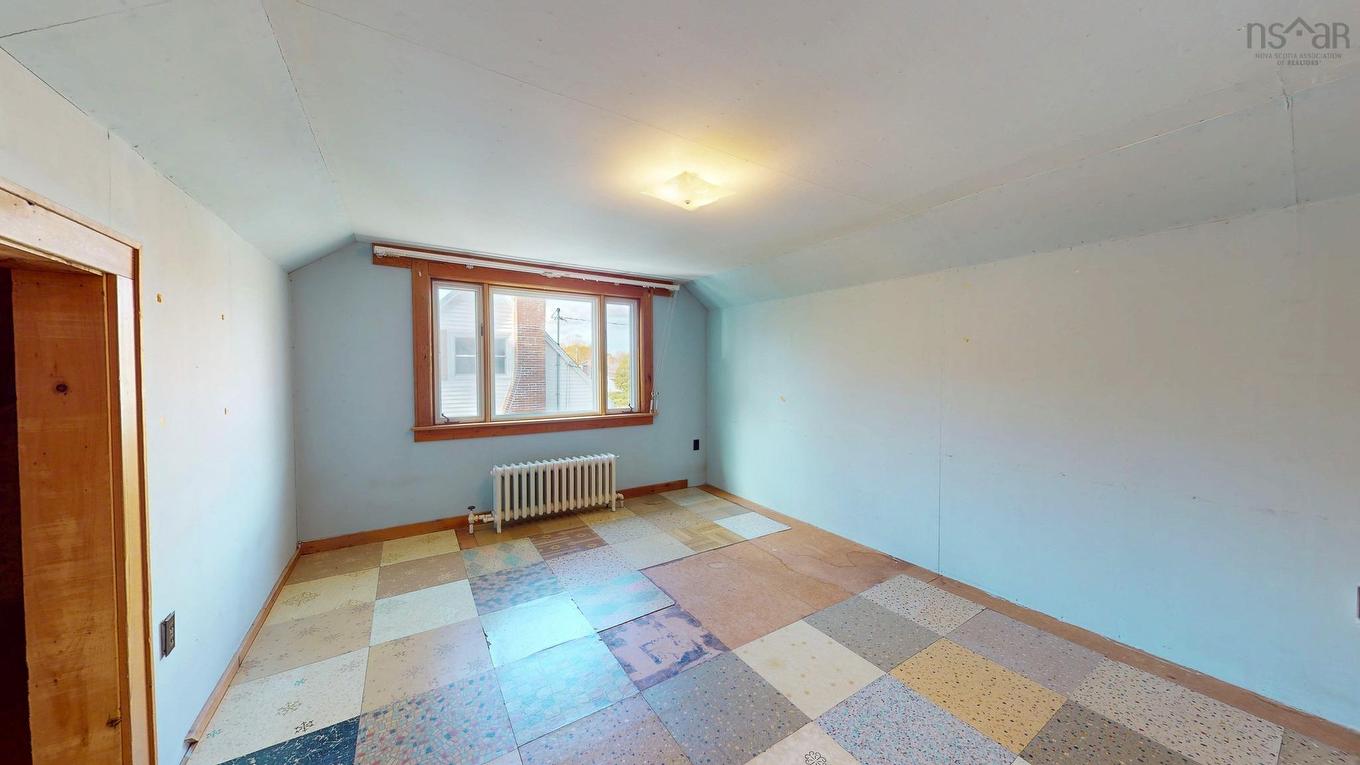 4 Montgomery Street, Kentville, NS