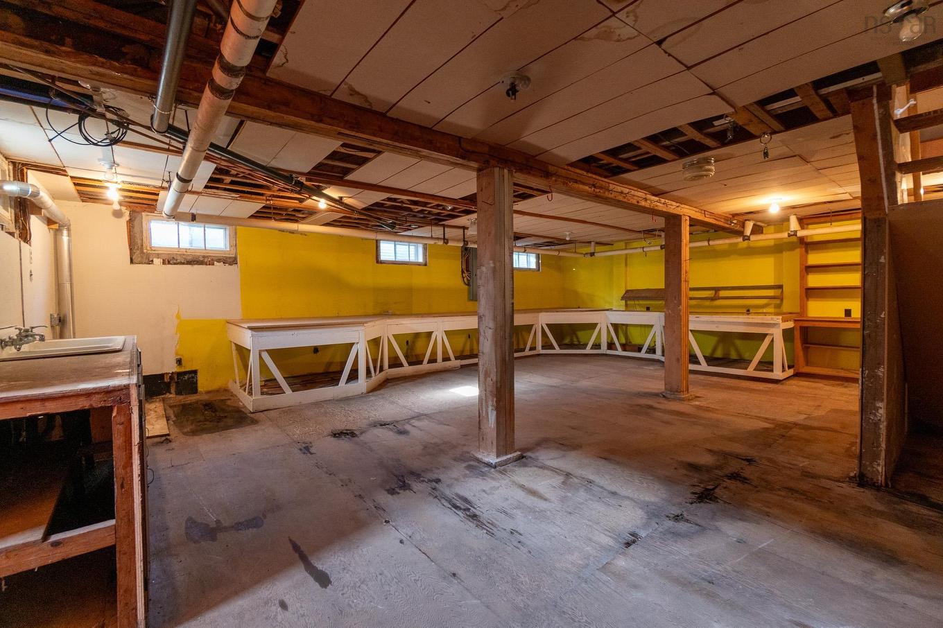 4 Montgomery Street, Kentville, NS