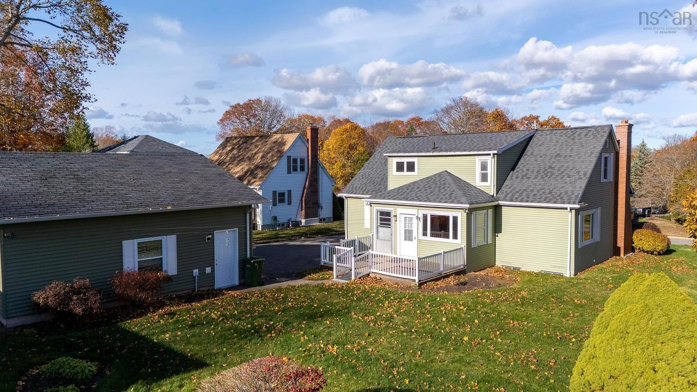 4 Montgomery Street, Kentville, NS