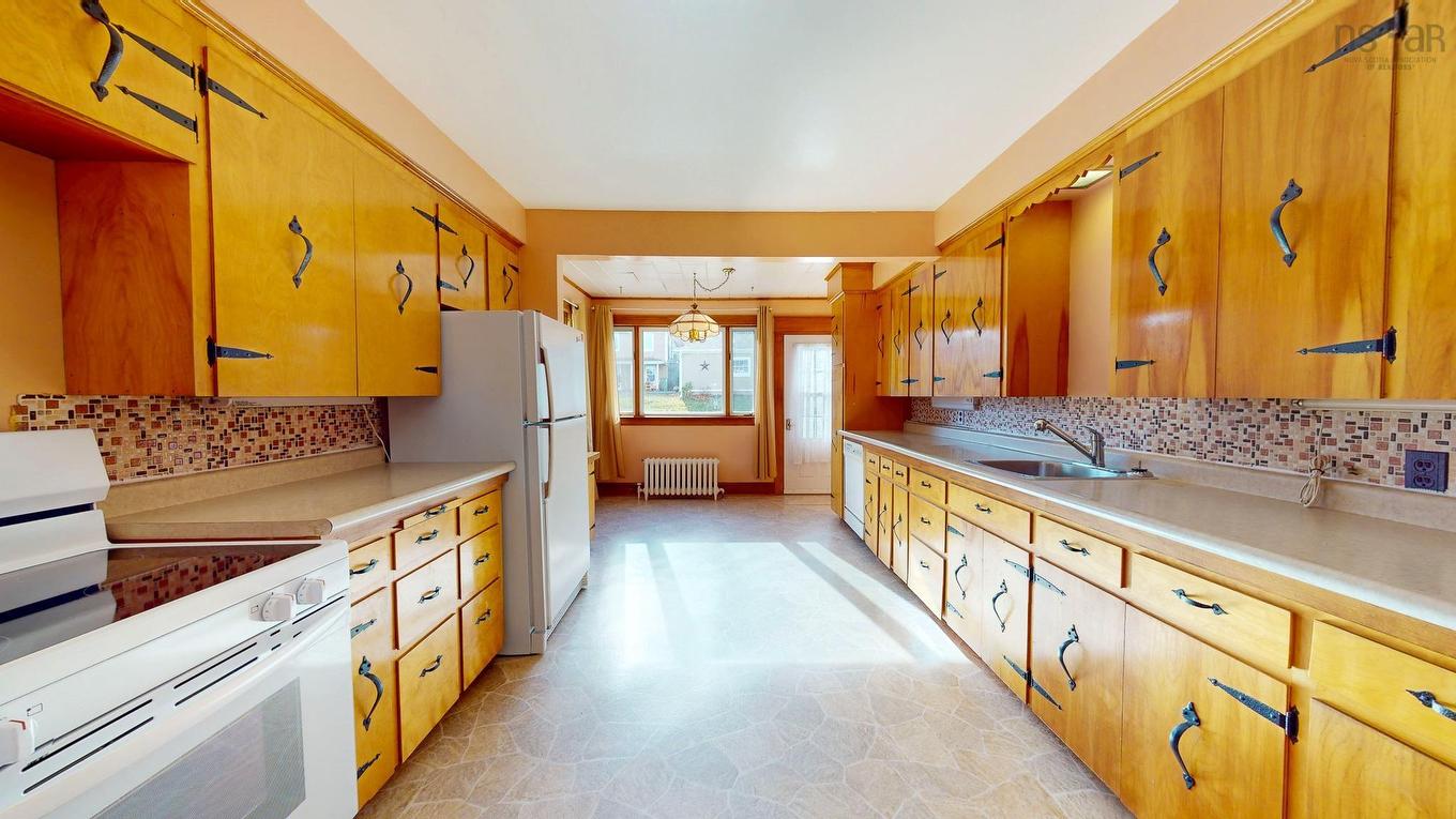 4 Montgomery Street, Kentville, NS