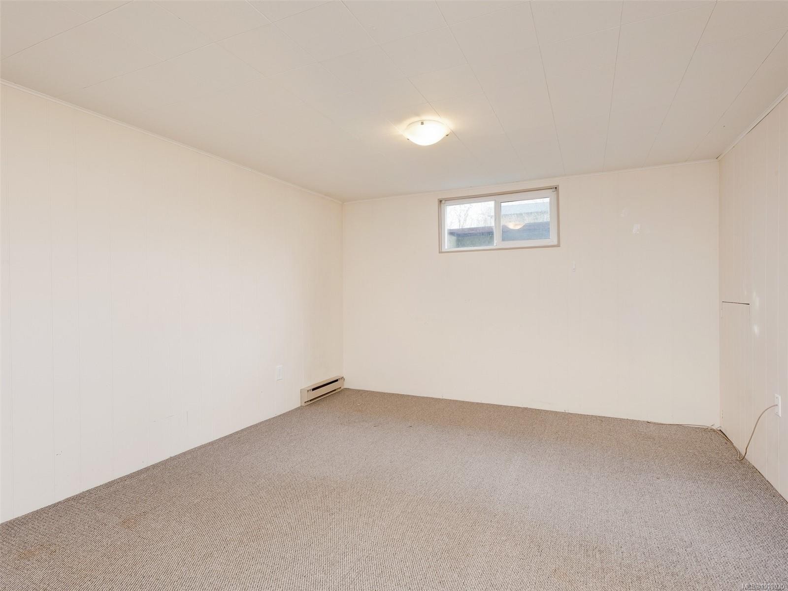 45-3987 Gordon Head Rd, Saanich, BC